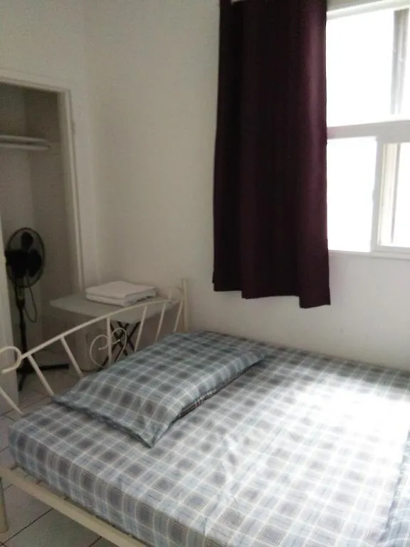 University Apartment Toronto Guest house